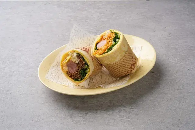 매콤반짜장반